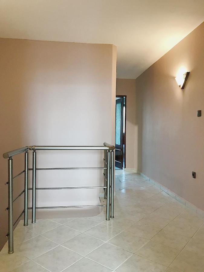 Spacious And Bright Maisonette Varna Center Экстерьер фото