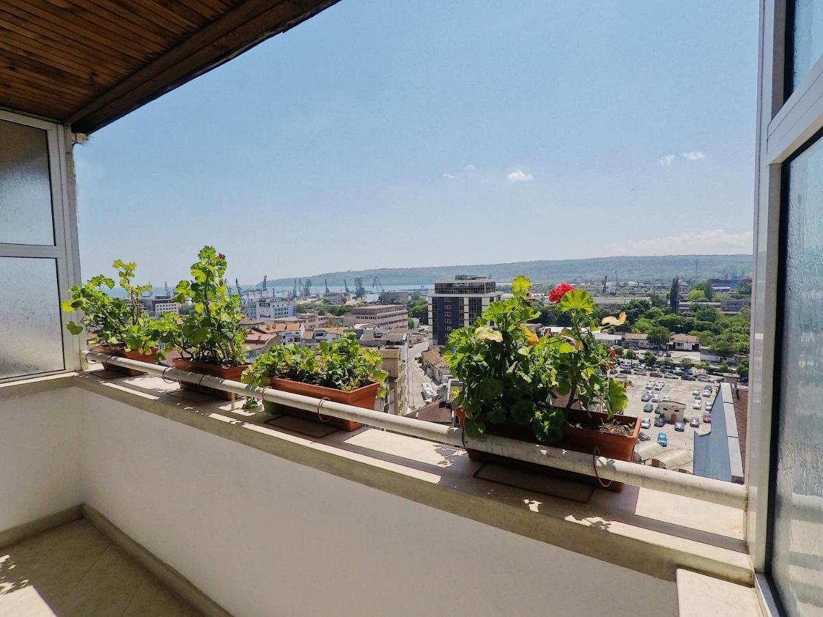 Spacious And Bright Maisonette Varna Center Экстерьер фото