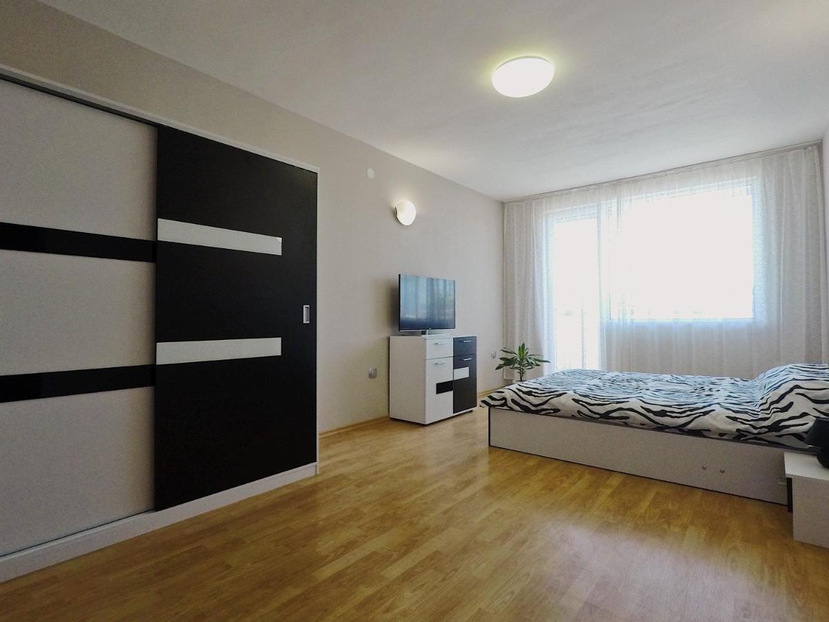 Spacious And Bright Maisonette Varna Center Экстерьер фото